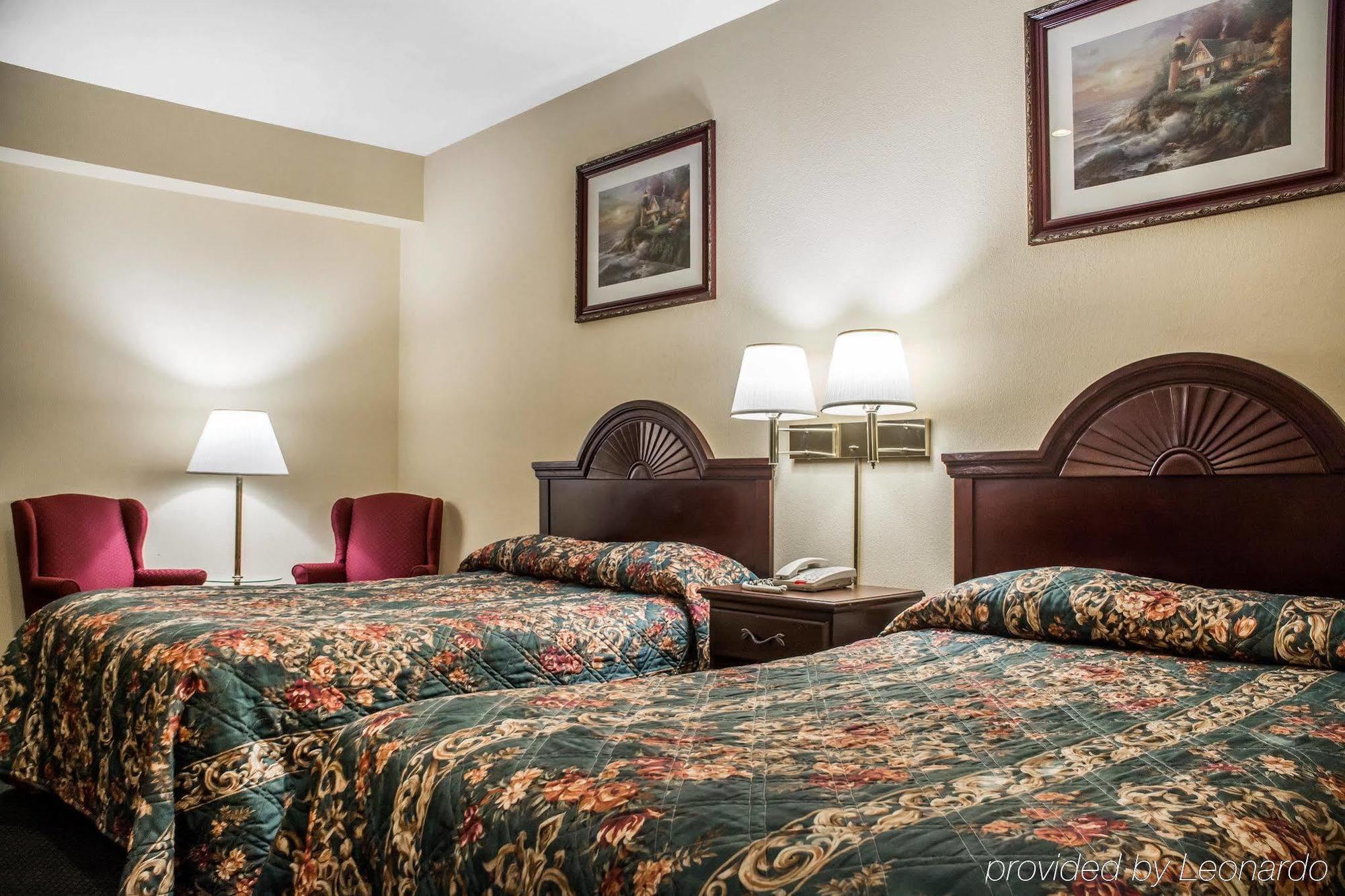 Econo Lodge & Suites Airport North Syracuse Eksteriør billede